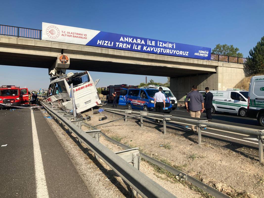 9 kişinin can verdiği otobüs kazasında yeni detaylar ortaya çıktı 14